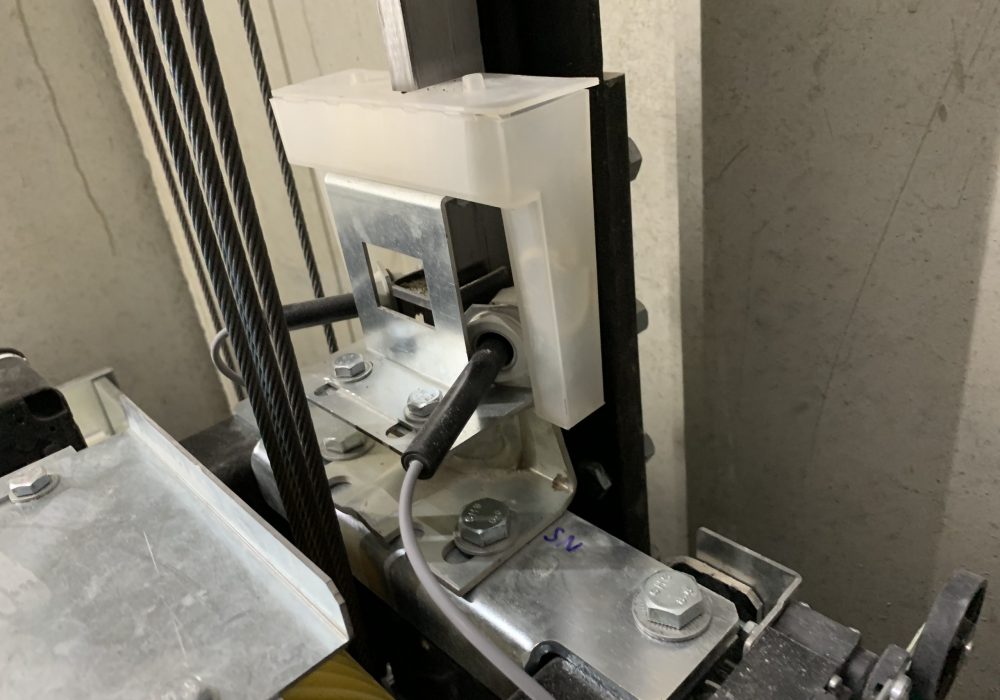 PS SLIDING GUIDE COMPACT КОМПАКТНАЯ НАПРАВЛЯЮЩАЯ СКОЛЬЖЕНИЯ PS